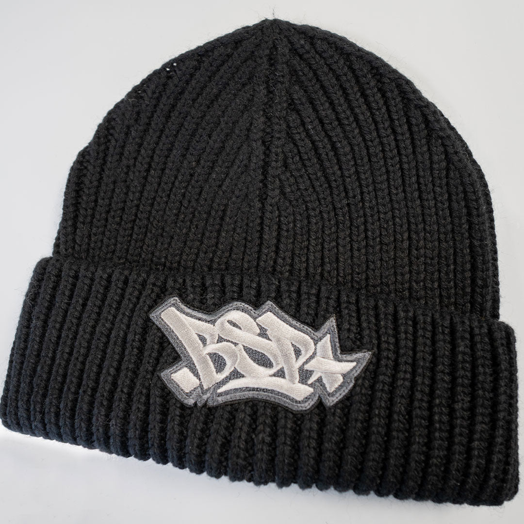 Summit Beanie – Stealth Black