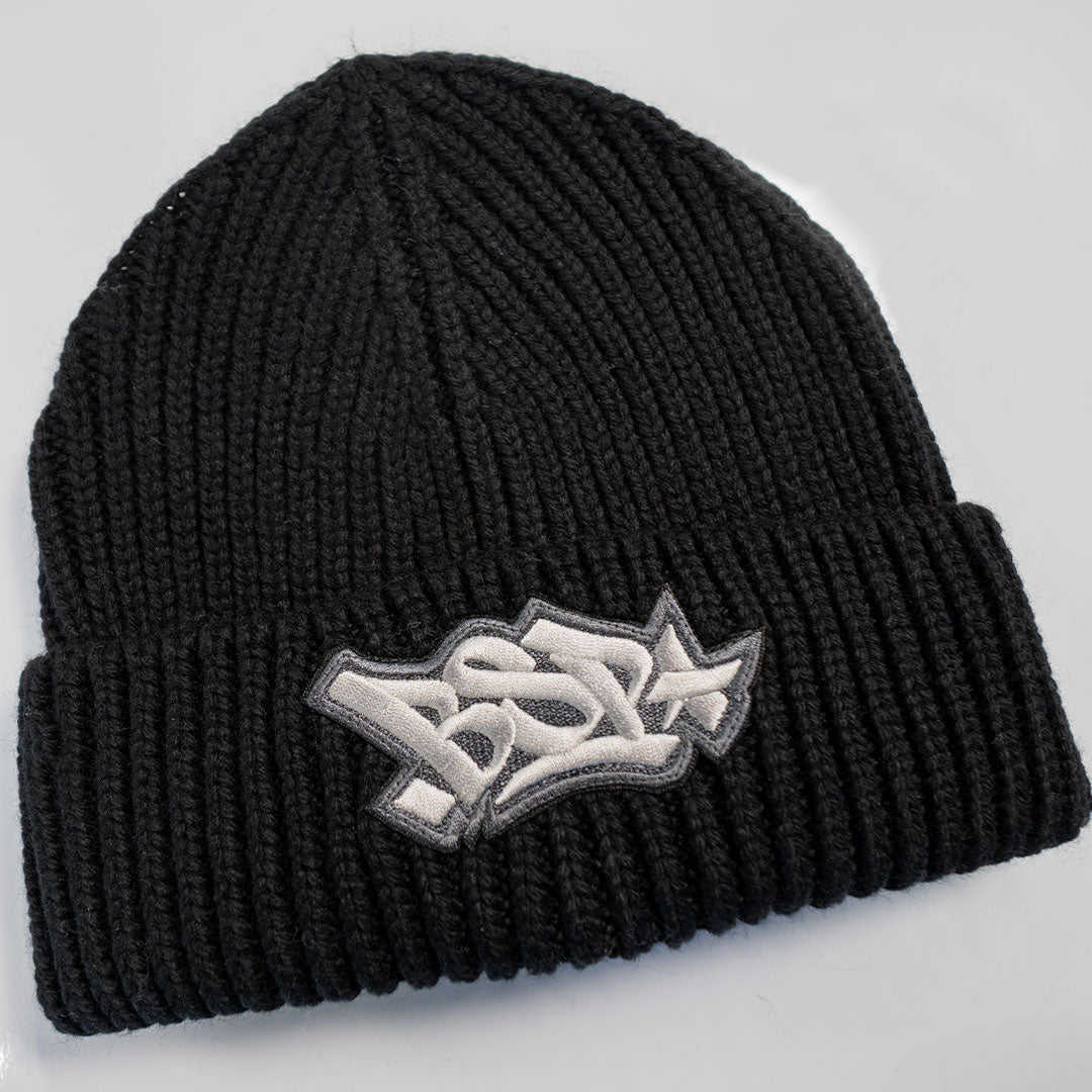 Summit Beanie – Stealth Black